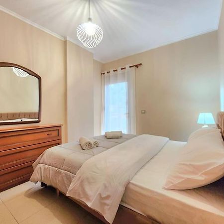 One Bd Flat Near Center With 24H Self Check In Apartment Tirana Exterior foto